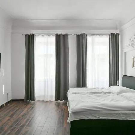 Apartmany Na Namesti 85 Jindřichŭv Hradec Exterior photo