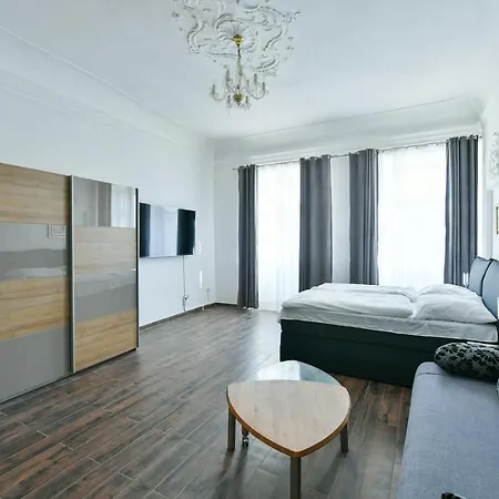 Apartmany Na Namesti 85 Jindřichŭv Hradec Exterior photo